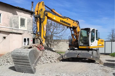 Оренда колісного екскаватора Liebherr 904
